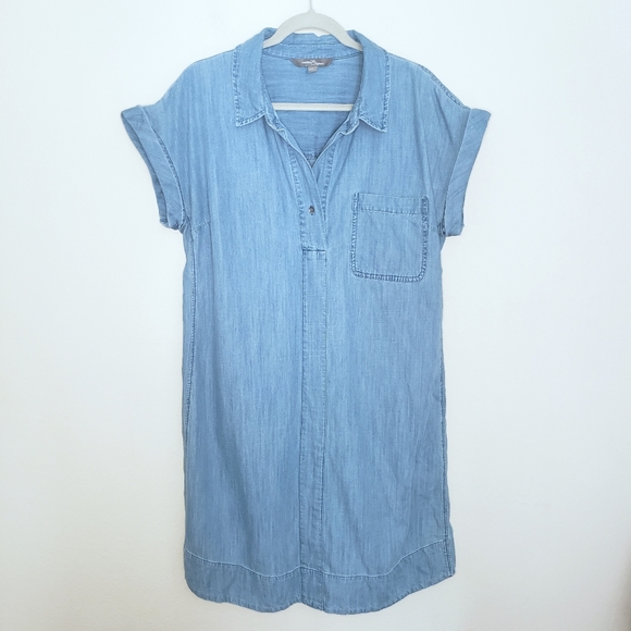 Market & Spruce Dresses & Skirts - Market & Spruce Chambray Dress